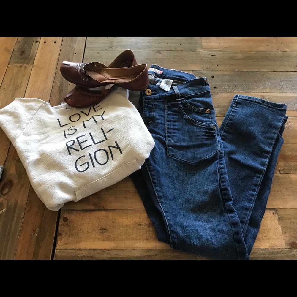 Levi’s slouch and skinny 504